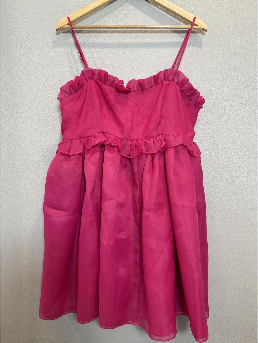 BiBi Boutique Rose Bud Dress In Hot Pink - Women's Large, NWT - Picture 3 of 9